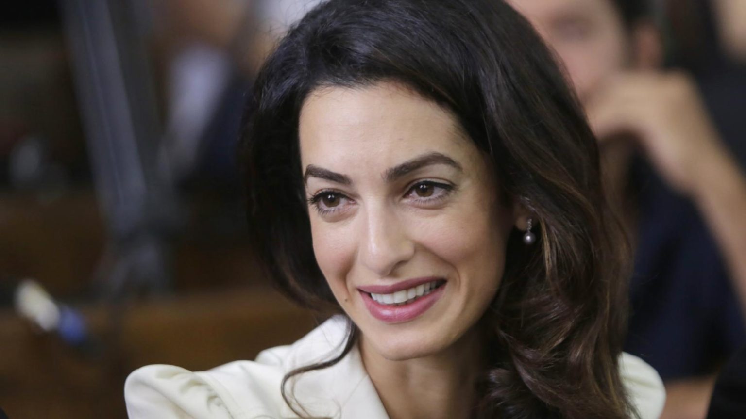Amal Clooney Net Worth Is Clooney's Wife Rich? The Artistree