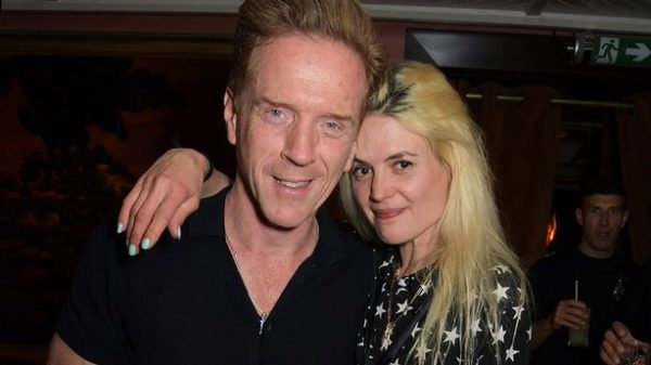 damian lewis girlfriend