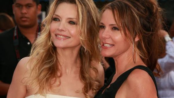 Dedee Pfeiffer and Michelle Pfeiffer