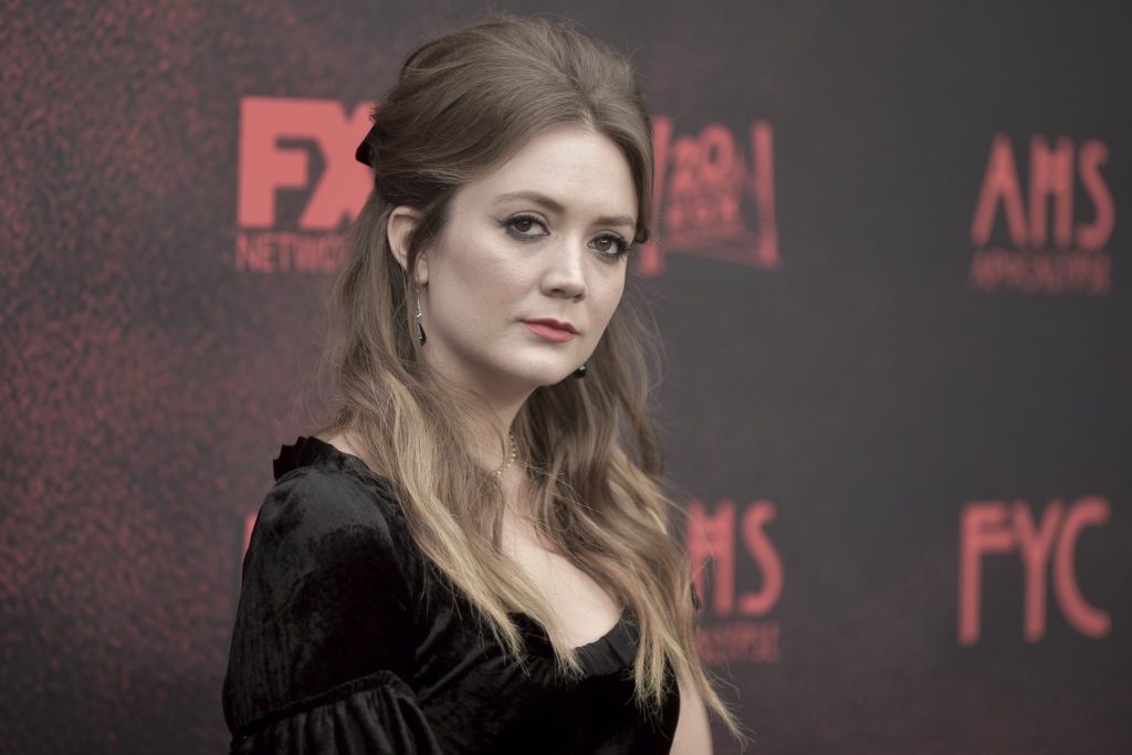 Billie Lourd Net Worth: All You Need To Know. - The Artistree