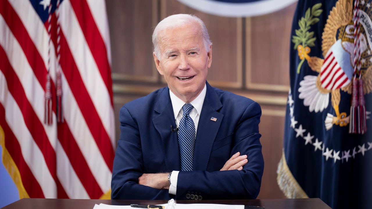 Biden Applauds the Return to Power-Sharing Government in Northern Ireland