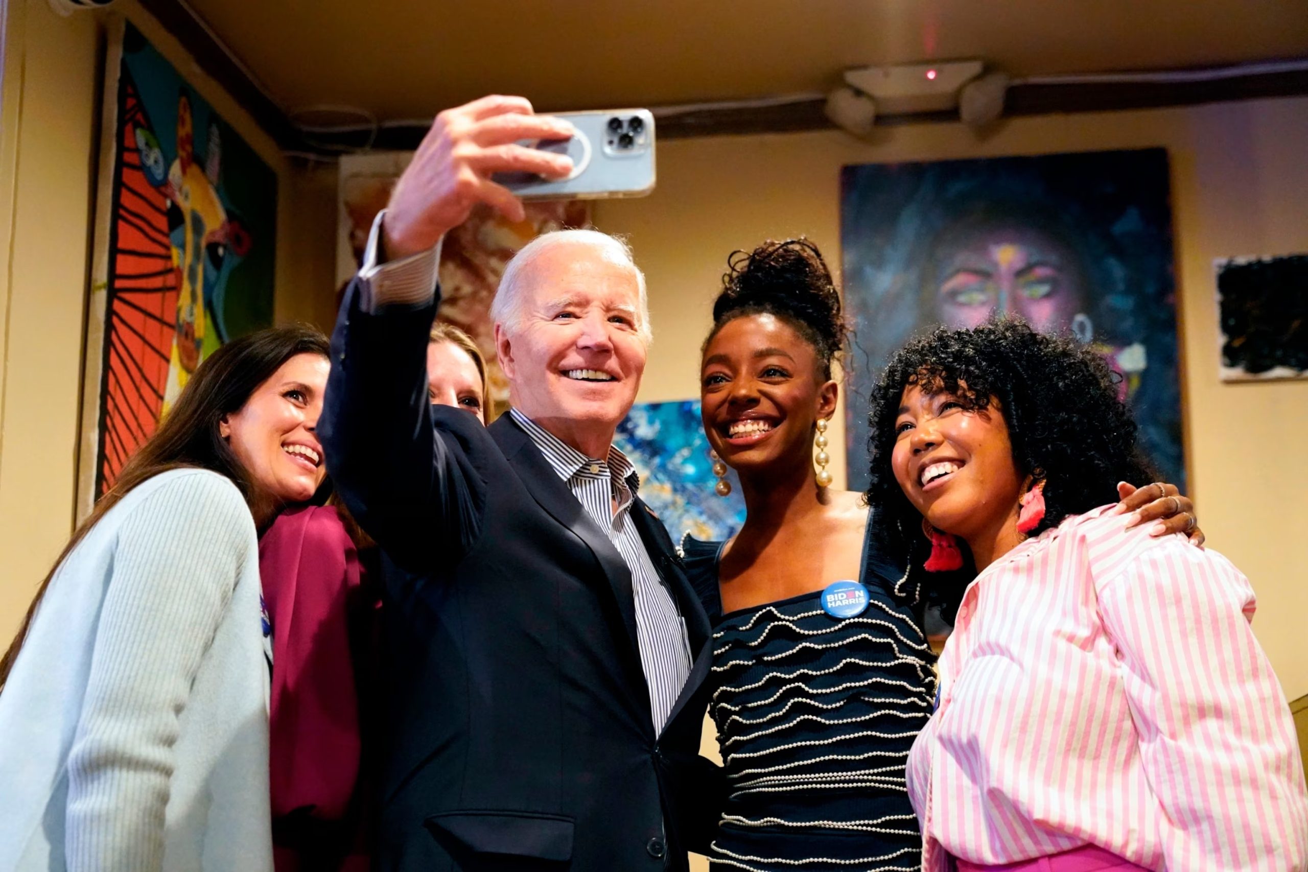 Biden Surrogate's Appeals to Black Voters Unintentionally Reach the Ears of White Danish Tourists