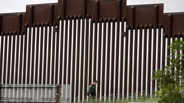 11 injured in falls from U.S.-Mexico border wall in single day