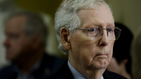 McConnell Leads Disgruntled Right-Wingers In Complaining About New Judge-Shopping Fix