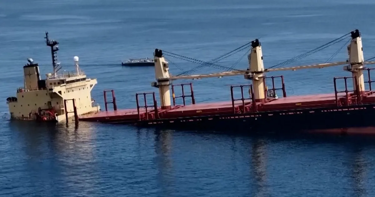 British Bulk Carrier M/V Rubymar, Attacked by Houthi Rebels, Sinks in Red Sea, Triggering Environmental Concerns