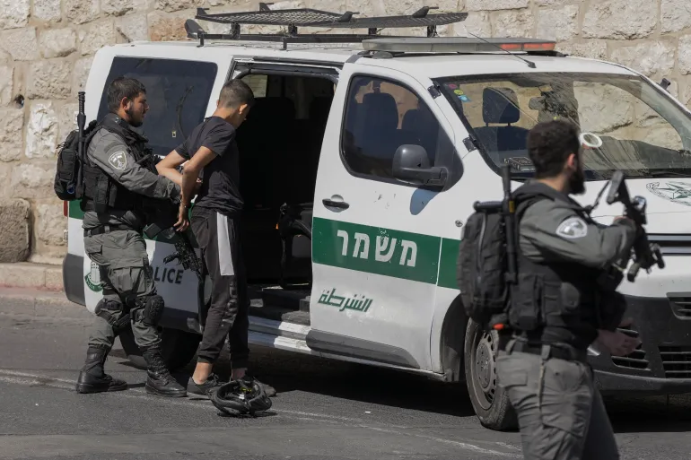 Israel Intensifies Detention Campaign in Palestine, Nearly 10,000 Imprisoned