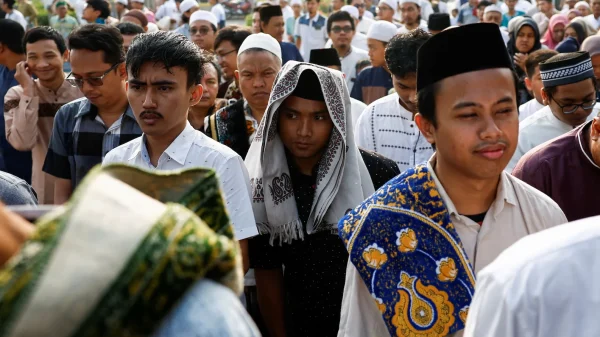 Jemaah Islamiyah Leaders Announce Group's Disbandment and Commitment to Non-Violence