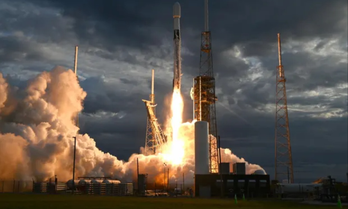 Rocket Report Covers SpaceX Falcon 9 Failure, Astra Privatization, ESA Delays, Vaya Space Debut, and More