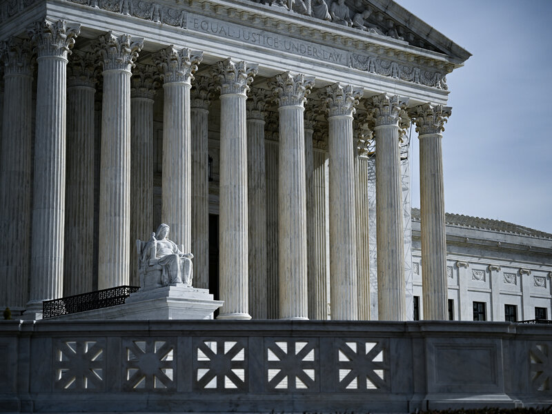 US Supreme Court Upholds First Amendment Rights for Social Media Content Moderation