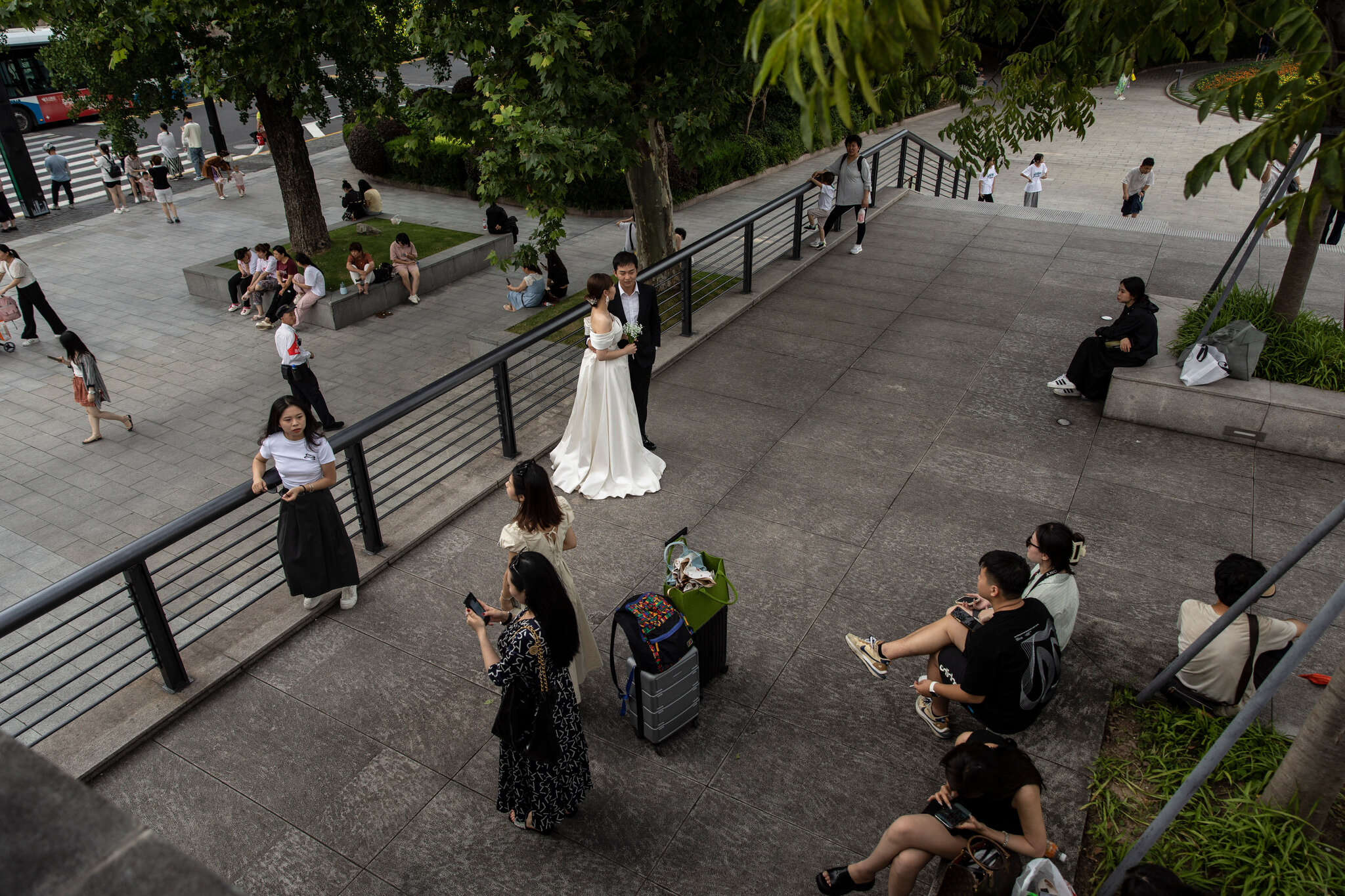 China's Marriage Law Reforms Seek to Encourage Birth Rates Amid Controversy Over Divorce Rules