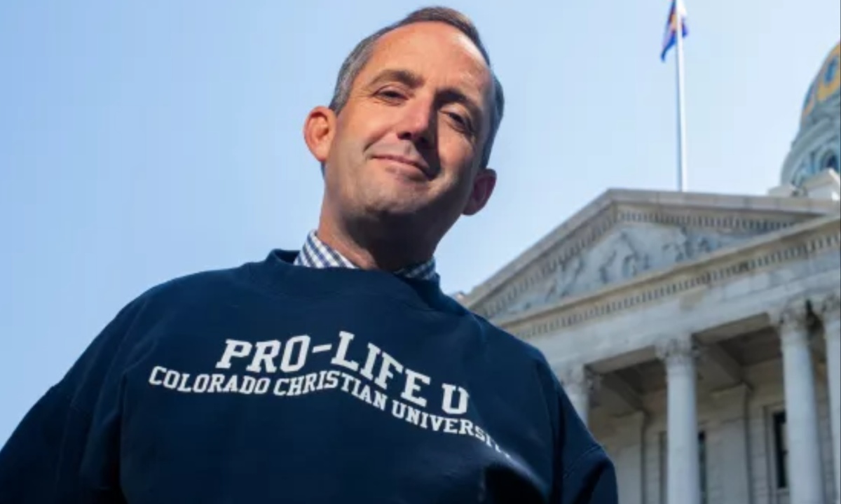 Colorado Capitol Lifts Ban on Political Apparel Following Free Speech Challenge