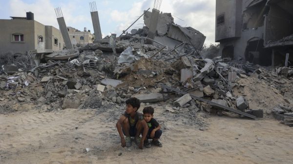 International Mediators Push for Cease-Fire as Israel-Hamas Tensions Escalate