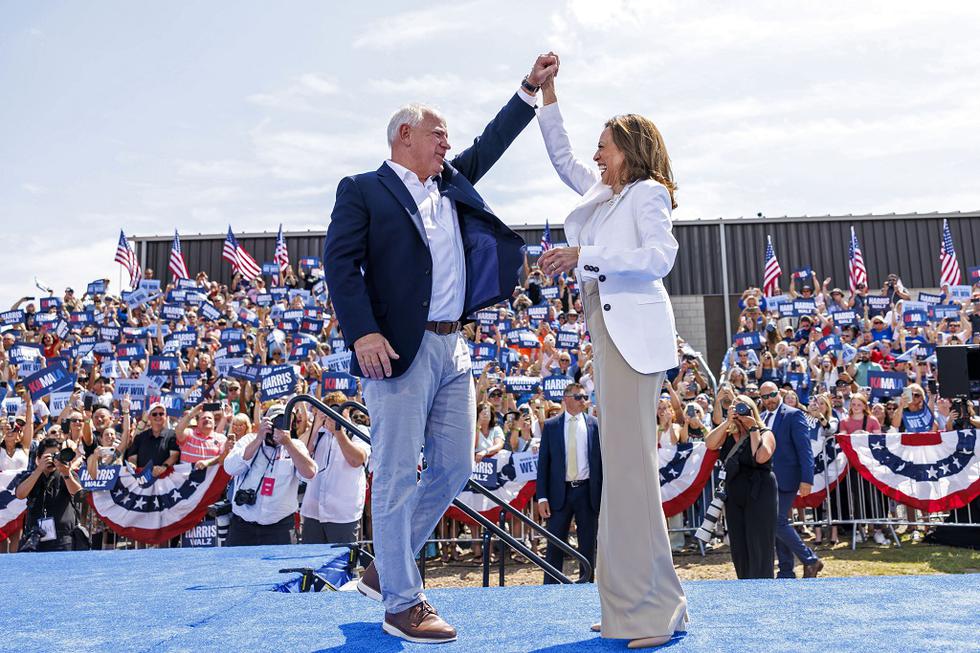 Kamala Harris and Tim Walz