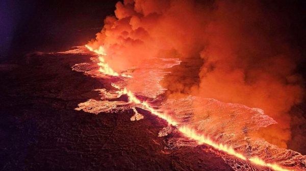 Sixth Volcanic Eruption in Iceland's Reykjanes Peninsula Causes Local Evacuations but No Threat to Life