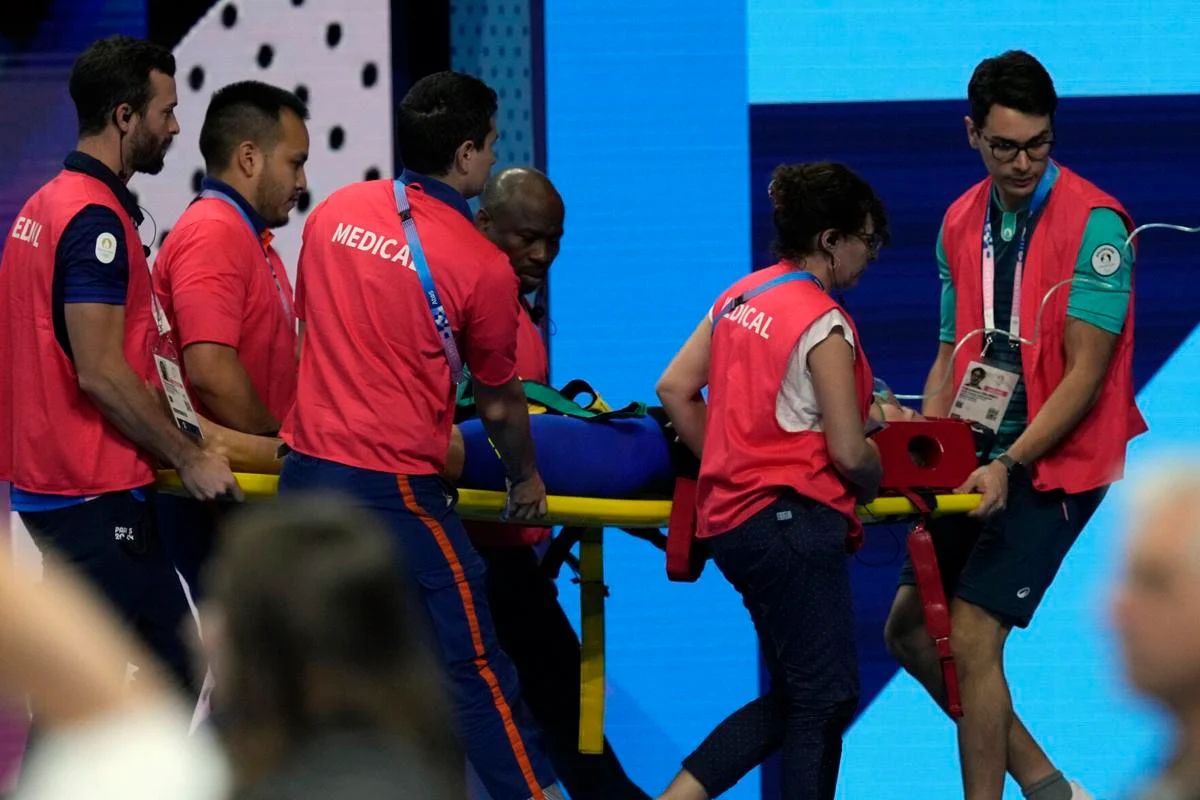 Tamara Potocka Suffers Collapse After 200m IM Heat at Paris Olympics; Immediate Medical Response Ensures Care