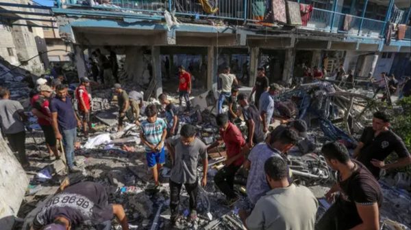 International Outrage Follows Israeli Airstrikes on UN School in Gaza, Resulting in Multiple Deaths