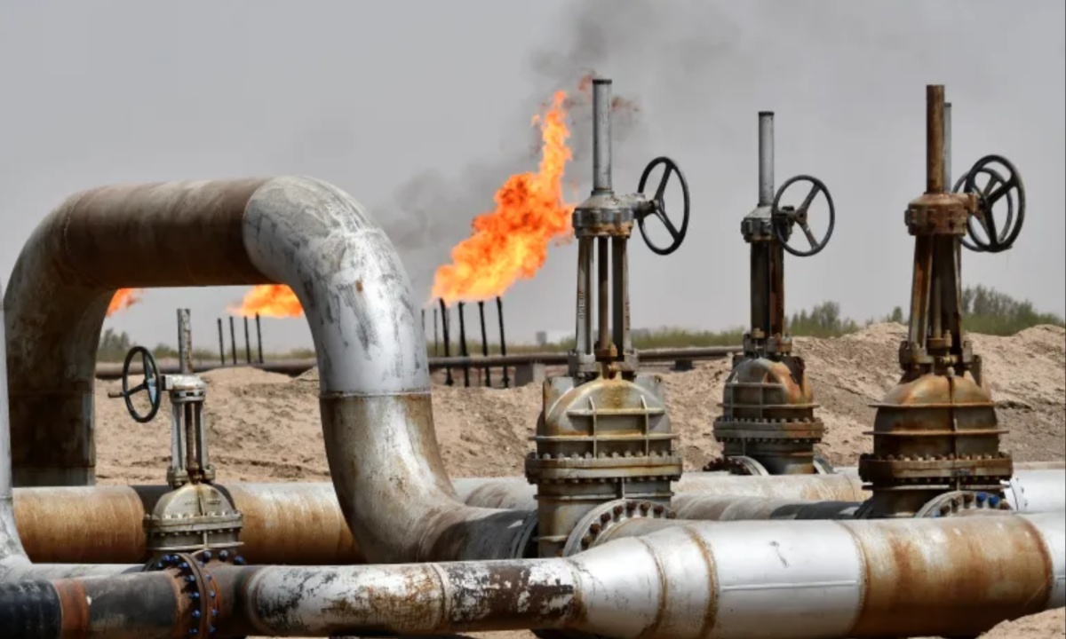 Iraq Seeks Economic Stability by Reducing Dependence on Oil Revenues Amid Global Price Fluctuations