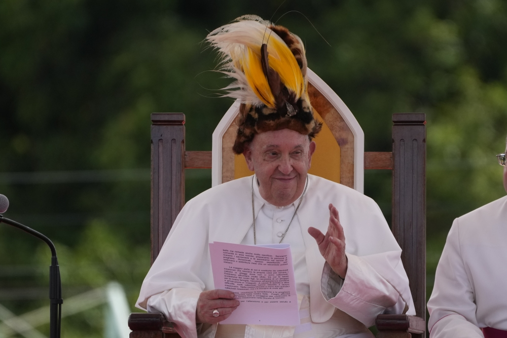 Pope Francis Delivers Aid and Hope to Remote Papua New Guinea Town in Historic Visit