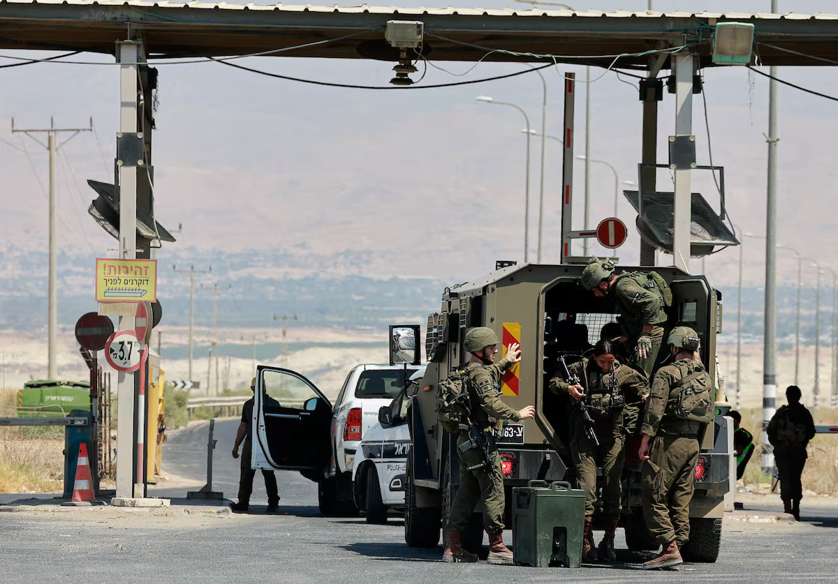 Three Israeli Civilians Killed by Jordanian Gunman at Allenby Crossing, Heightening West Bank Tensions