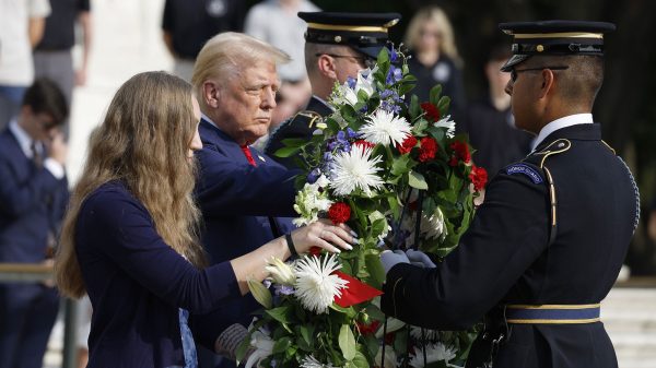 Trump’s Controversial Arlington Cemetery Visit Sparks Outrage Over Violation of Protocols