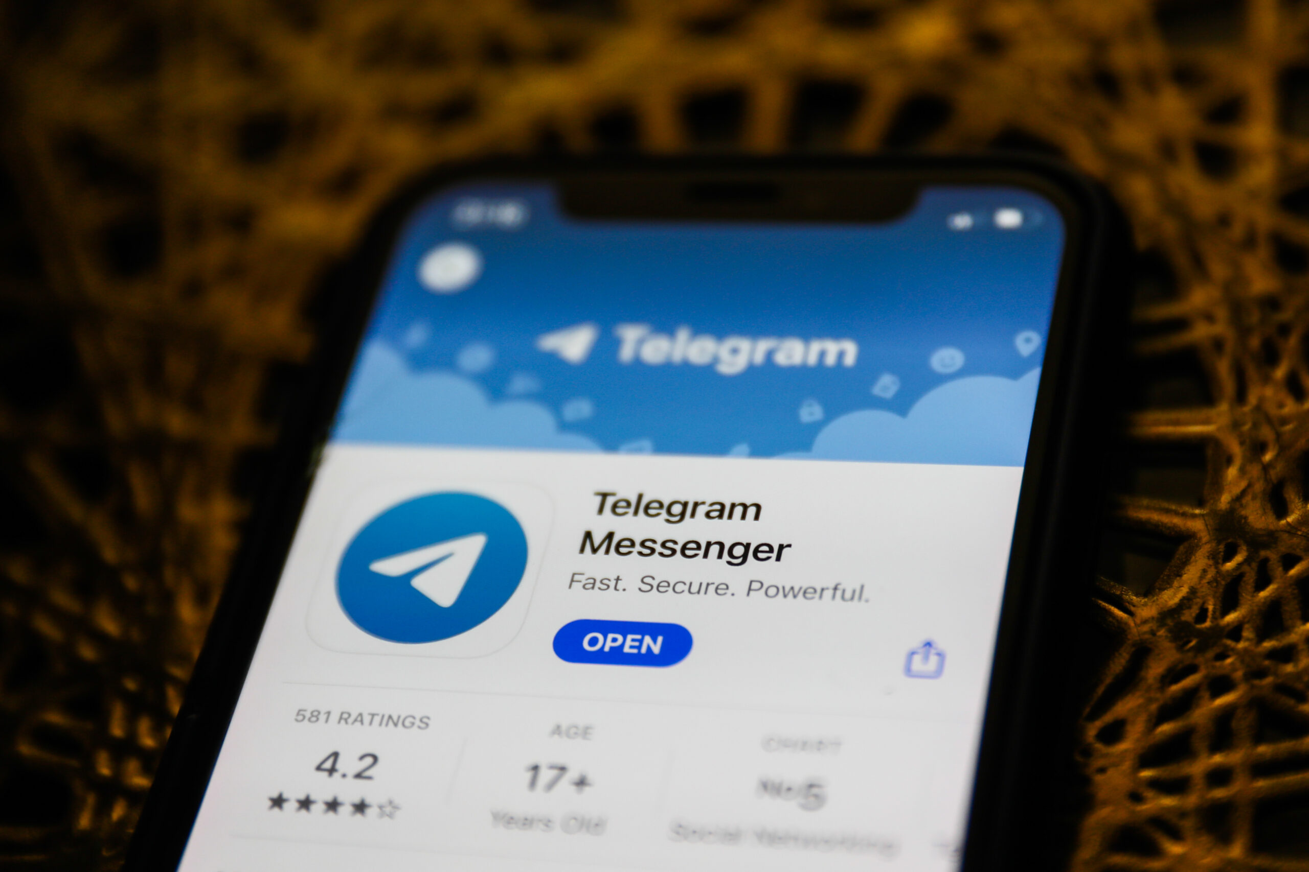 Ukraine Bans Telegram Use for Government and Military Amid Rising National Security Concerns Over Russian Data Access