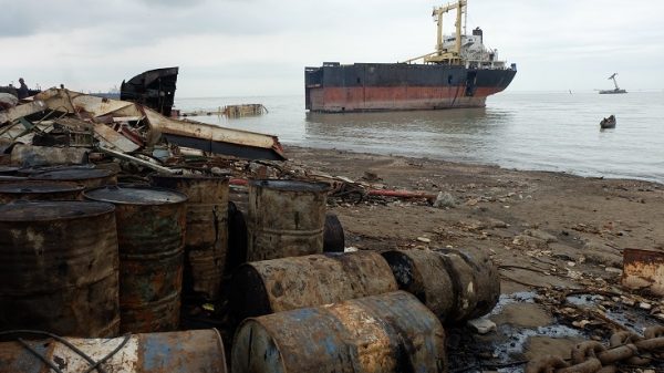 Pakistan Launches Project to Align Ship Recycling with International Safety and Environmental Protocols