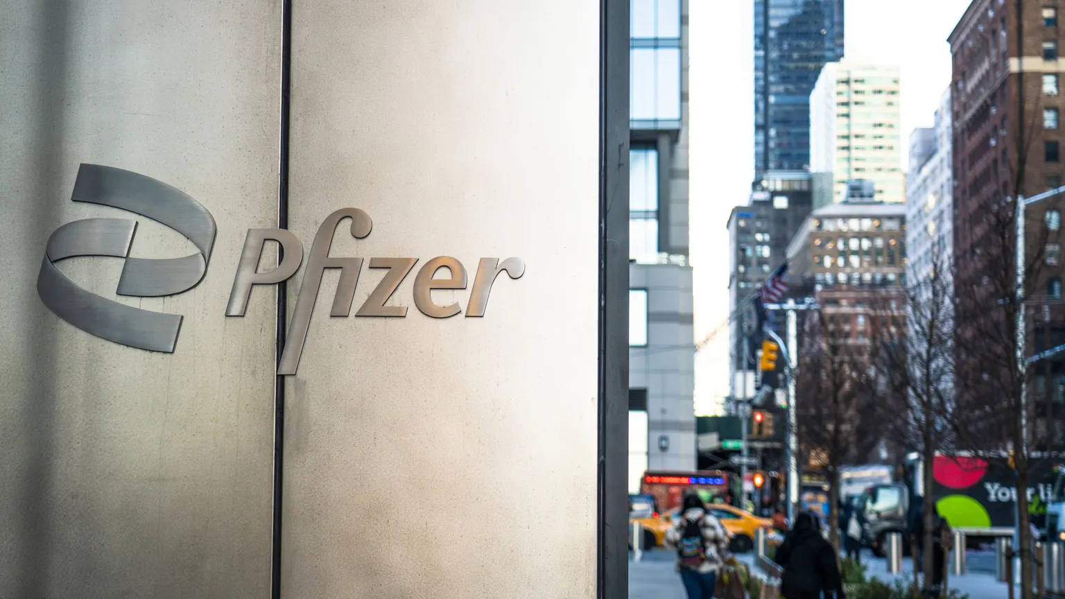 Starboard Value Takes $1 Billion Stake in Pfizer, Signals Intent for Strategic Overhaul