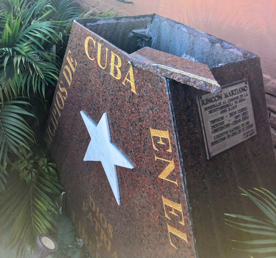 Vandalism of José Martí Statue in Miami Sparks Outrage Among Cuban Exiles and Local Leaders