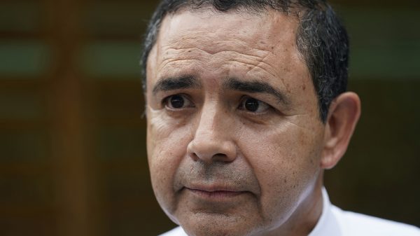 Cuellar Warns Democrats of Disconnect with Working-Class Voters, Calls for Focus on Economic and Border Security Issues