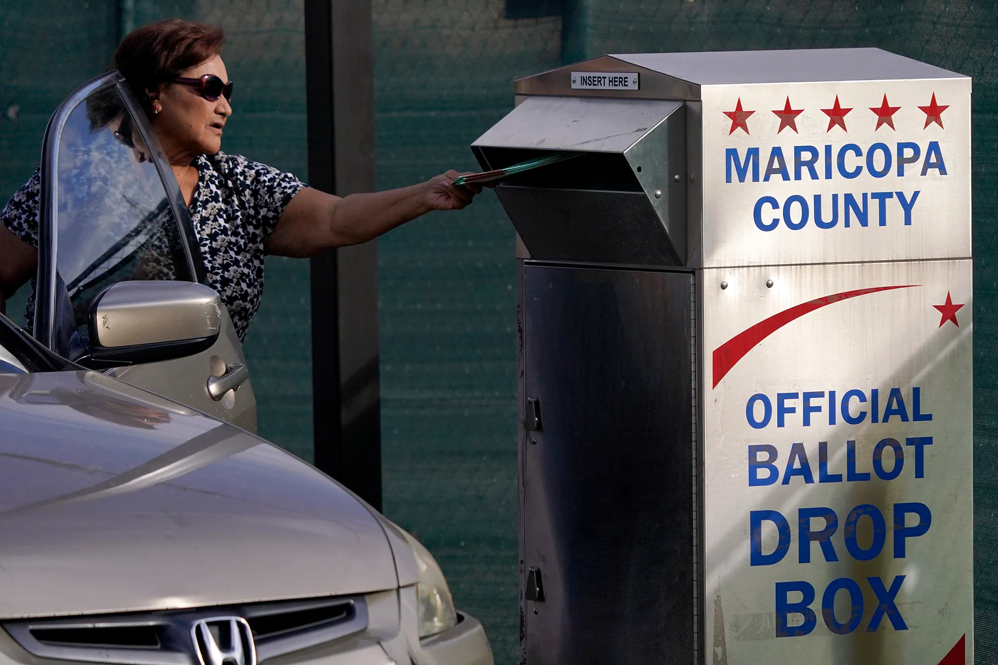 Maricopa County Prepares for Crucial Election Day as Ballot Counting Begins Amid Political Tensions