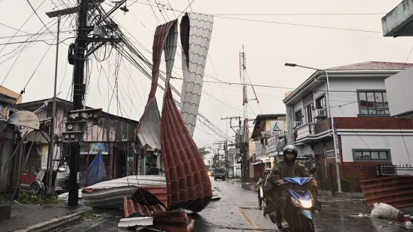 Typhoon Man-yi Devastates Northern Philippines, Straining Disaster Response and Displacing Hundreds of Thousands