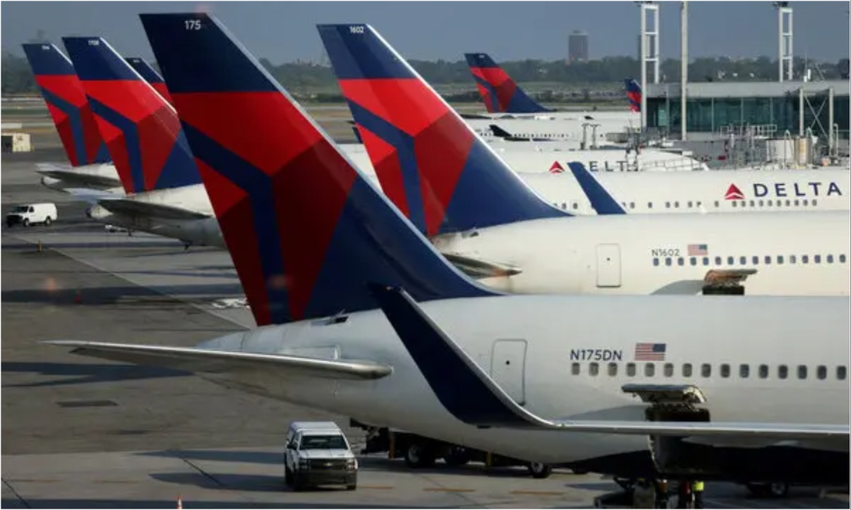 Delta Flight Delayed After Stowaway Incident Highlights Holiday Travel Security Lapses