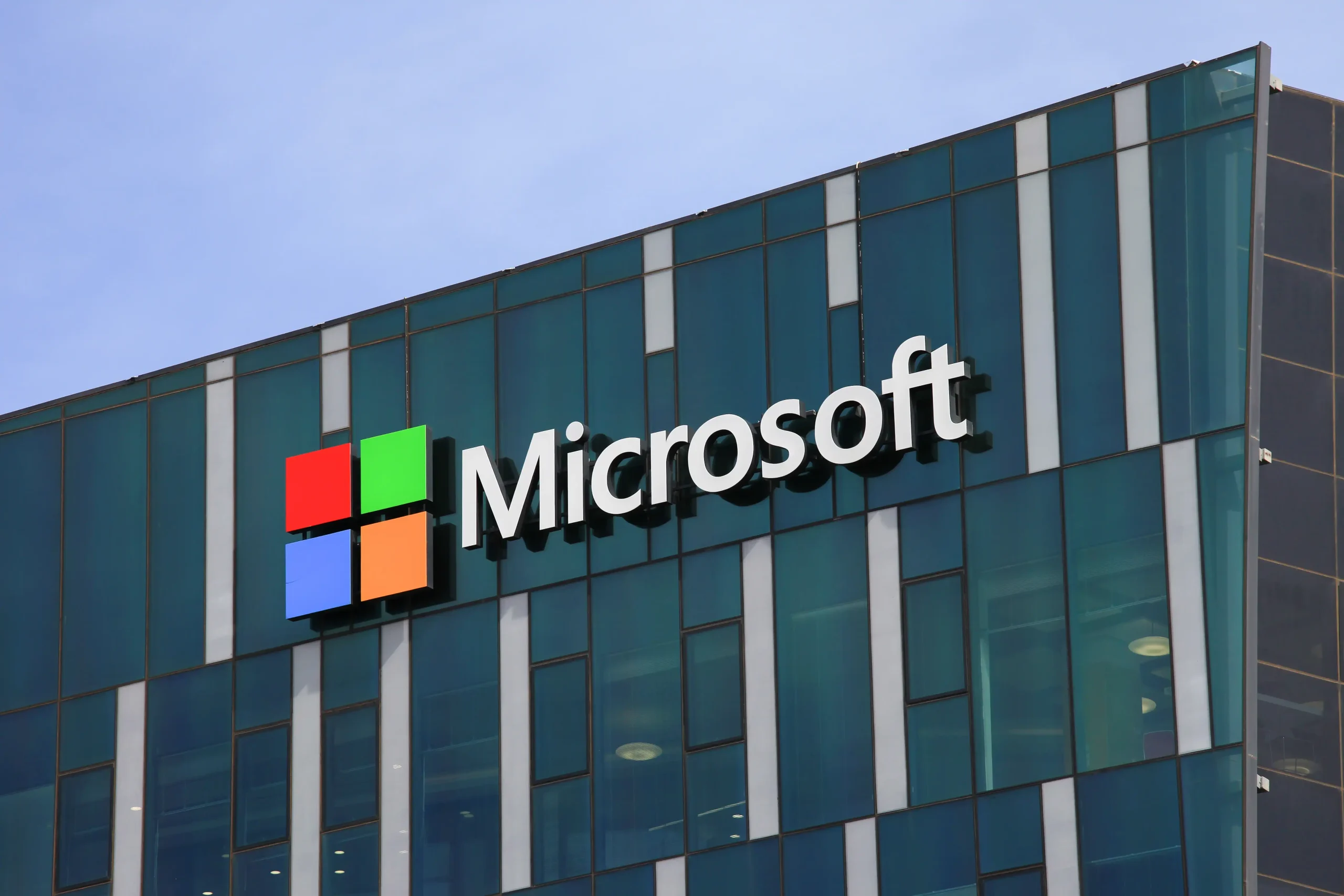 FTC Investigates Microsoft’s Bundling Strategy and Antitrust Concerns Over Cybersecurity and Cloud Practices