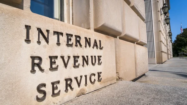 IRS to Distribute $1,400 Payments to 1 Million Taxpayers Missed by 2021 Stimulus