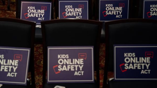 Revised Kids Online Safety Act Seeks to Balance Child Protection and Free Speech Amid House Stalemate