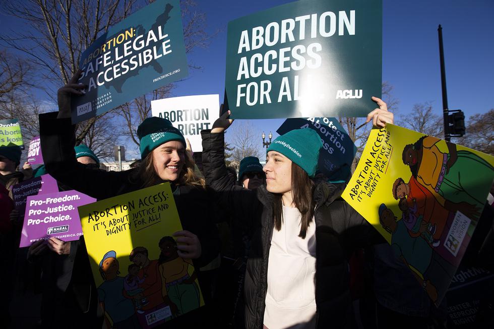 Rising Abortion Costs Drive Desperation as Patients Face Mounting Debt Post-Roe Overturn