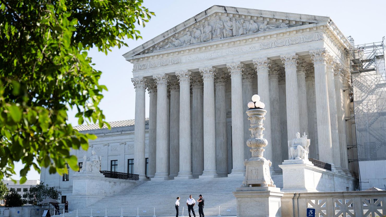 Supreme Court to Decide TikTok’s Fate Amid Constitutional Challenges, National Security Concerns, and Economic Stakes