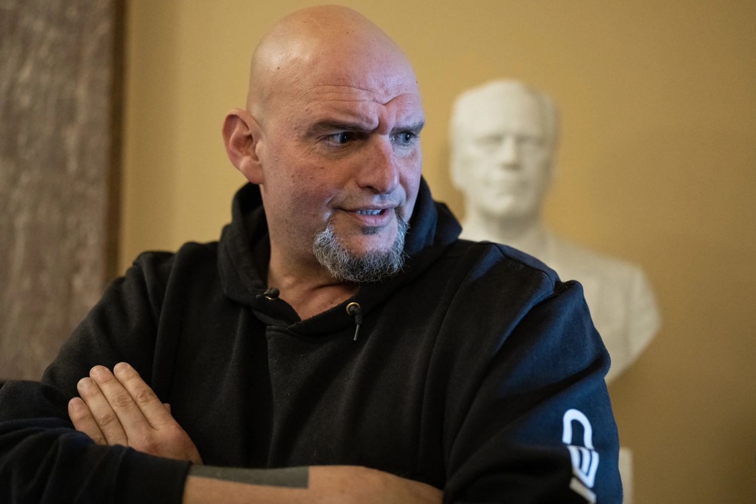 Trump Praises Senator John Fetterman for Pragmatic Approach, Highlights Potential for Bipartisan Collaboration